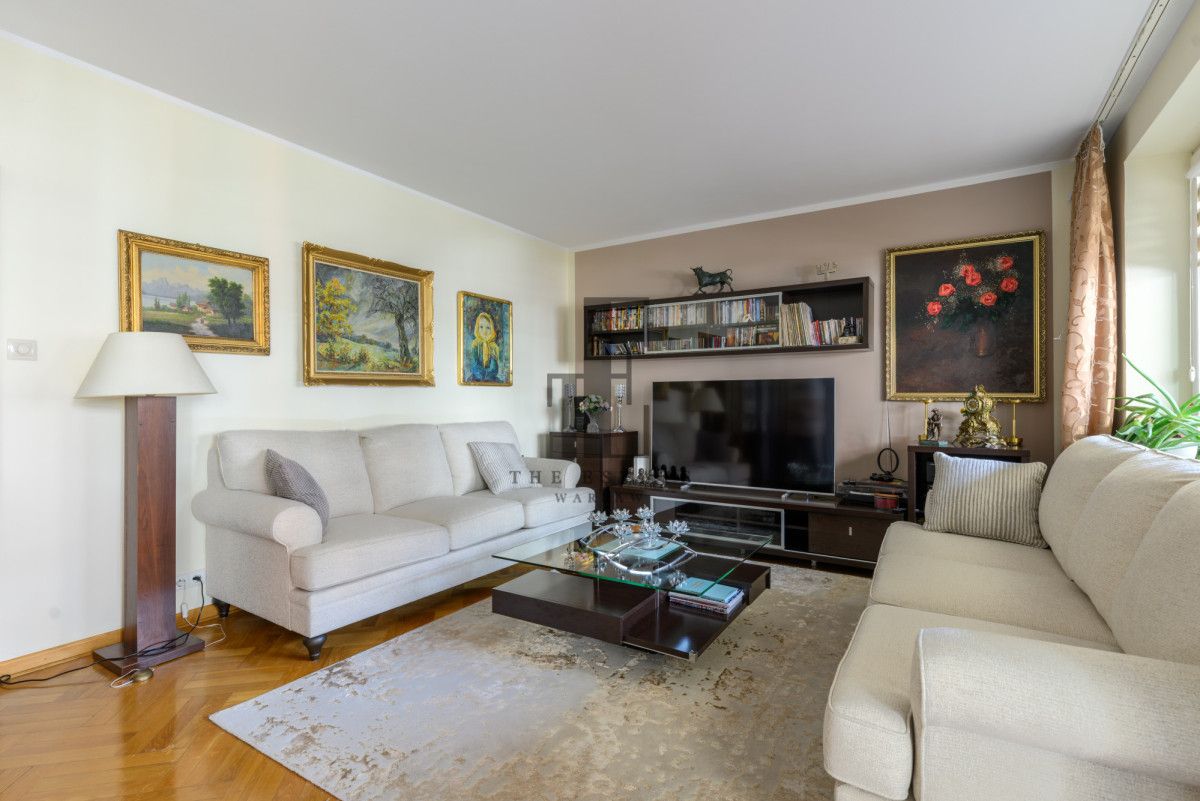 Mieszkanie 4-pokojowe Warszawa Śródmieście. Zdjęcie 2