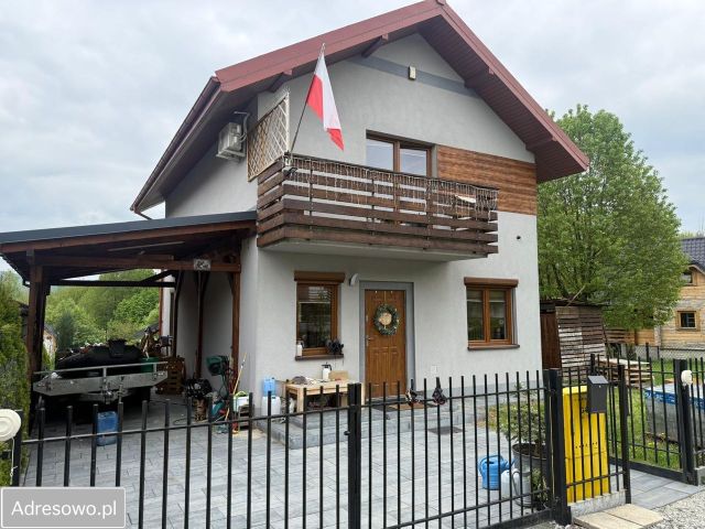dom wolnostojący, 6 pokoi Żywiec, ul. Działy Zadzielskie. Zdjęcie 1