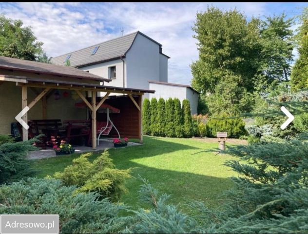 dom wolnostojący, 4 pokoje Lubliniec Centrum, ul. 3 Maja. Zdjęcie 1