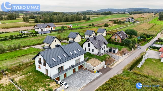 bliźniak, 4 pokoje Cholerzyn. Zdjęcie 13