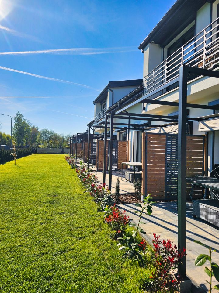 dom szeregowy, 3 pokoje Grzybowo, ul. Polna. Zdjęcie 2