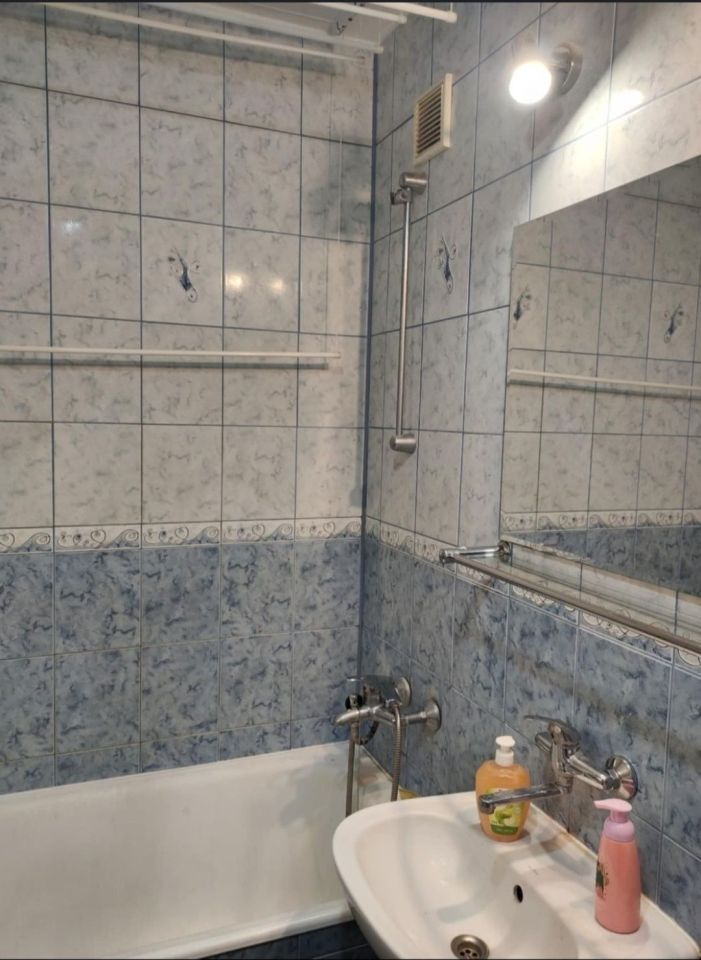 Mieszkanie 3-pokojowe Skierniewice. Zdjęcie 3