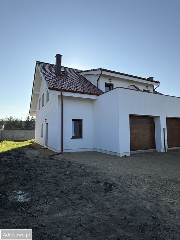 dom wolnostojący, 4 pokoje Zakrzewo. Zdjęcie 2