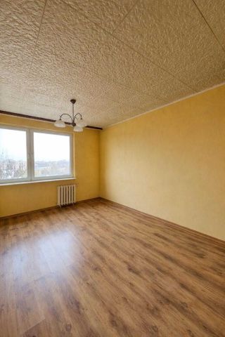 Mieszkanie 2-pokojowe Bielsko-Biała Osiedle Karpackie. Zdjęcie 1