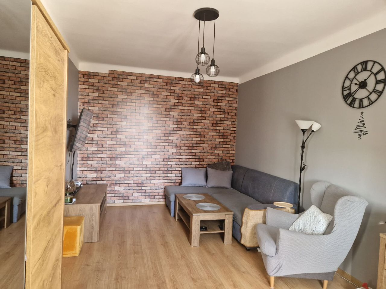 Mieszkanie 3-pokojowe Zgierz Nowe Miasto, pl. Jana Kilińskiego. Zdjęcie 1