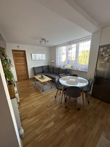 Mieszkanie 3-pokojowe Katowice os. Witosa. Zdjęcie 1