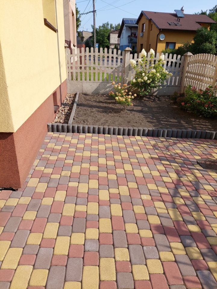 dom wolnostojący, 2 pokoje Będzin Grodziec, ul. Stanisława Kempy. Zdjęcie 2