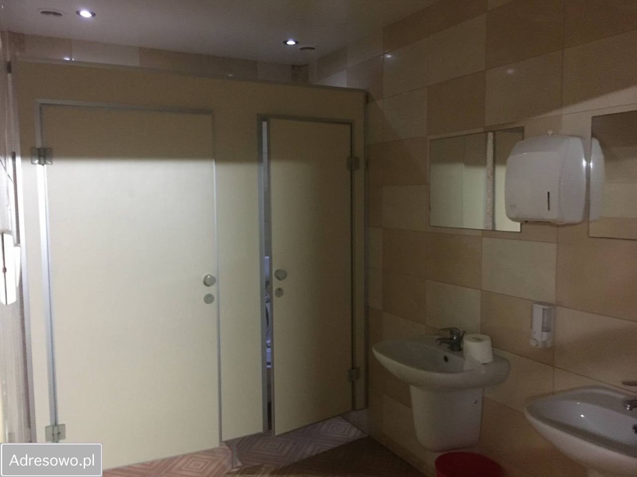 Hala/magazyn Rokitno Szlacheckie. Zdjęcie 4