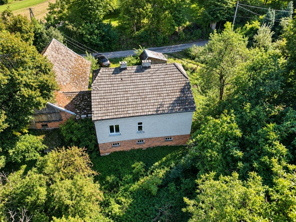 dom wolnostojący, 5 pokoi Kosina. Zdjęcie 2