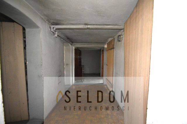 dom wolnostojący, 6 pokoi Karłowice. Zdjęcie 17