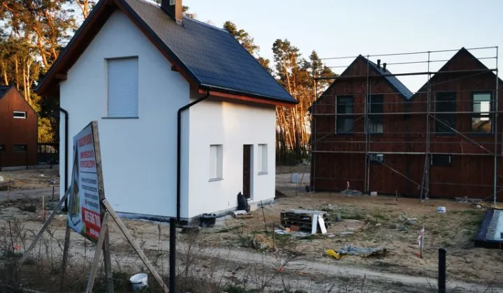 dom wolnostojący, 2 pokoje Sława