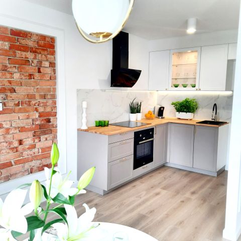 Mieszkanie 3-pokojowe Warszawa Bielany, ul. Starej Baśni. Zdjęcie 1