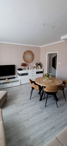 Mieszkanie 3-pokojowe Głogów, ul. Budziszyńska. Zdjęcie 1