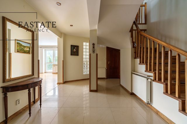 dom wolnostojący, 8 pokoi Warszawa Ursynów, ul. Karczunkowska. Zdjęcie 3