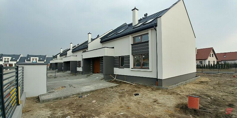 dom szeregowy, 4 pokoje Kaputy. Zdjęcie 5