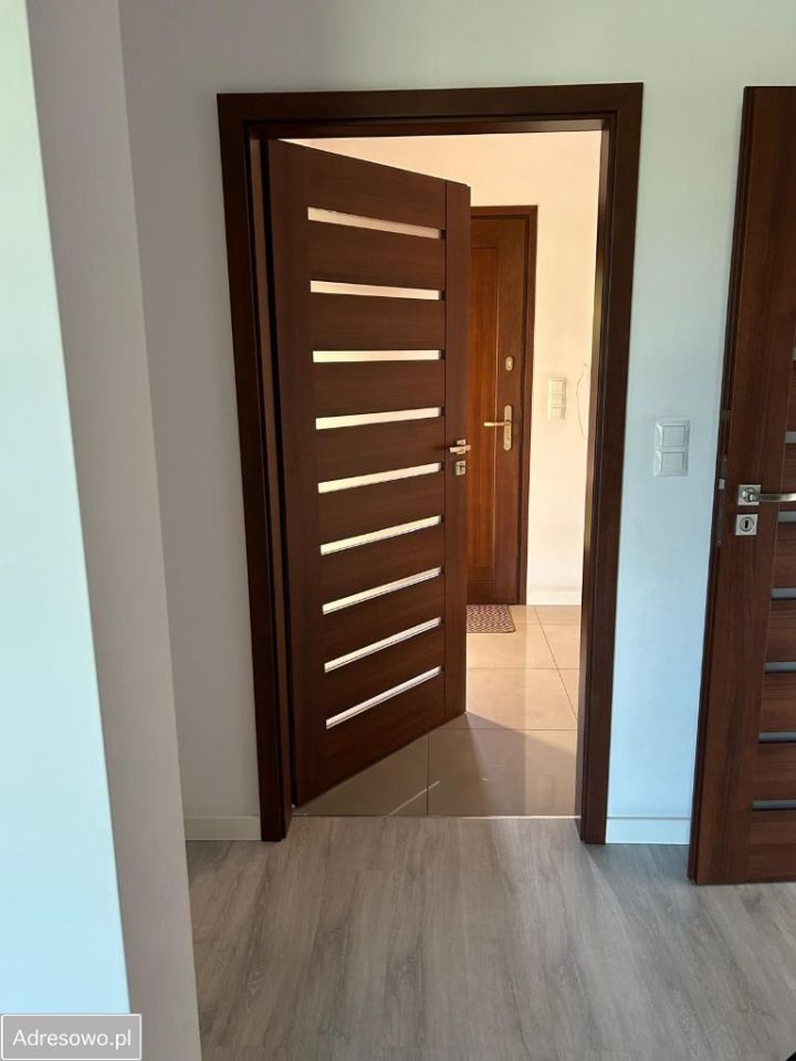 dom wolnostojący, 6 pokoi Lwówek. Zdjęcie 3