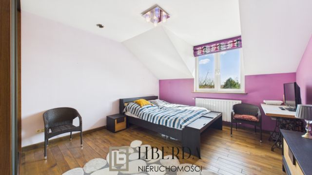 dom wolnostojący, 7 pokoi Motycz. Zdjęcie 16