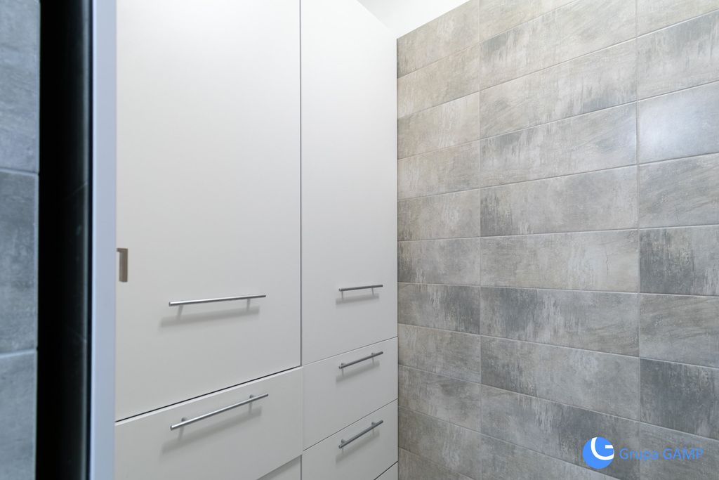 Mieszkanie 3-pokojowe Kraków Stare Miasto, ul. Józefa Sarego. Zdjęcie 13