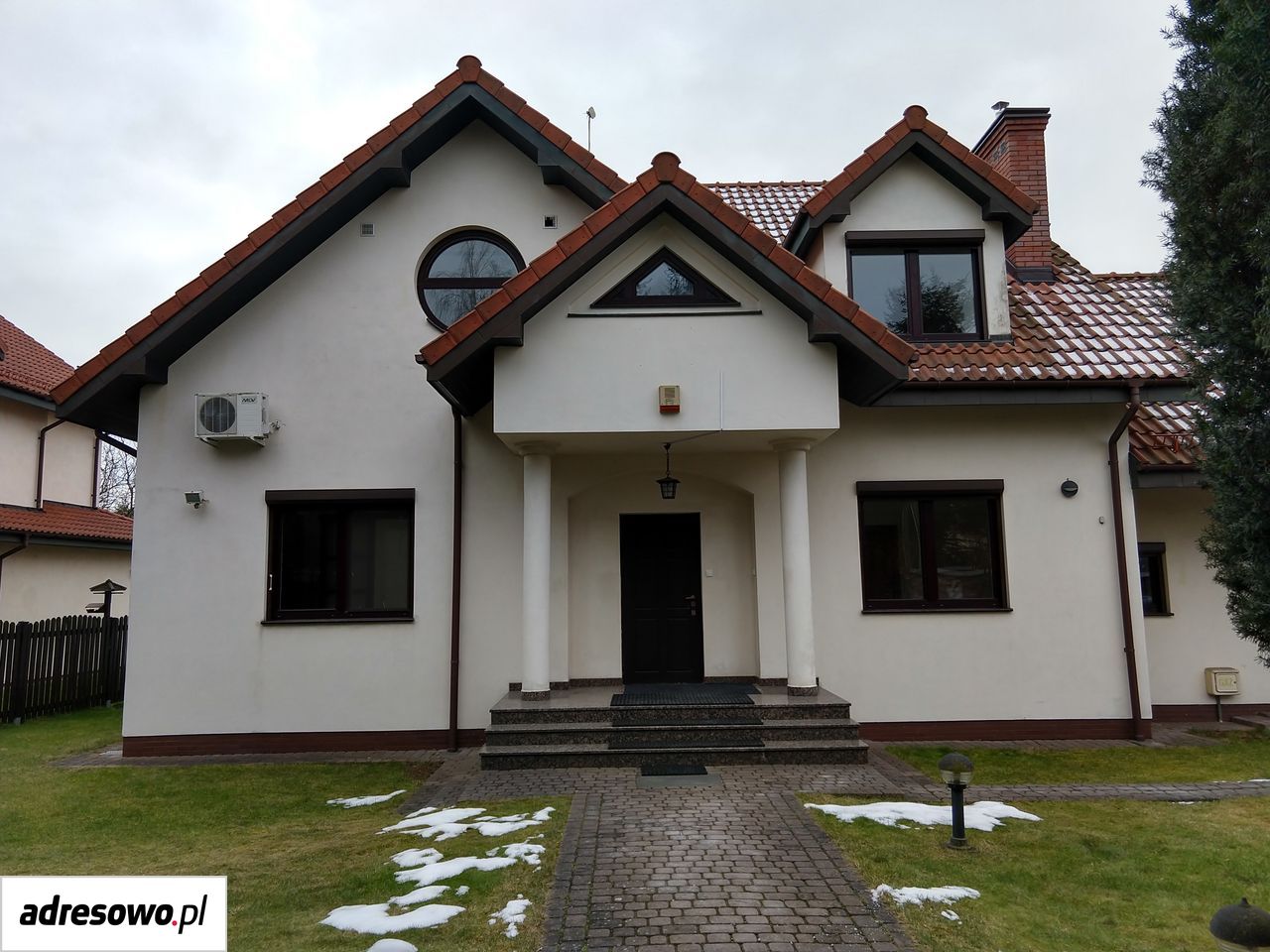 dom wolnostojący, 8 pokoi Warszawa Ursynów, ul. Jagielska. Zdjęcie 2