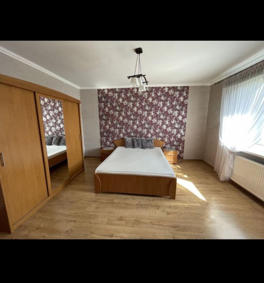 dom wolnostojący, 7 pokoi Chronów. Zdjęcie 11