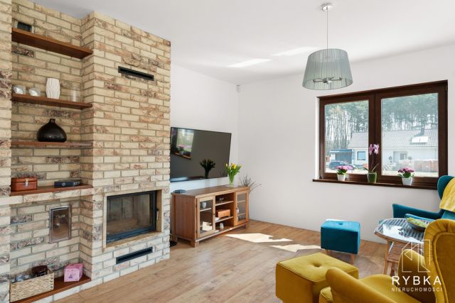 dom wolnostojący, 5 pokoi Lubonieczek. Zdjęcie 5