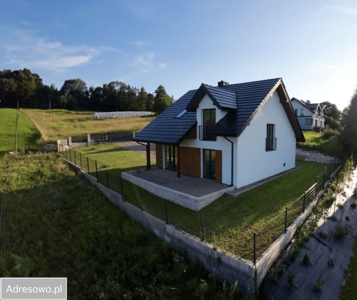 dom wolnostojący, 5 pokoi Chorowice, ul. Adama Doboszyńskiego. Zdjęcie 2