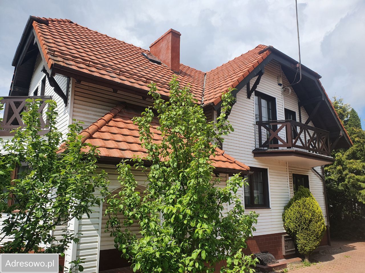 dom wolnostojący, 8 pokoi Gdańsk Zabornia, ul. Jarzębinowa. Zdjęcie 1