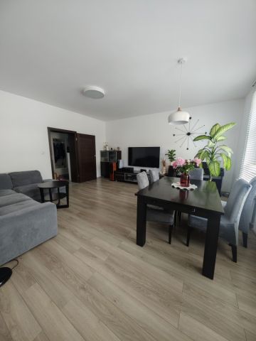 Mieszkanie 3-pokojowe Szczecin Centrum, ul. Szarotki. Zdjęcie 1