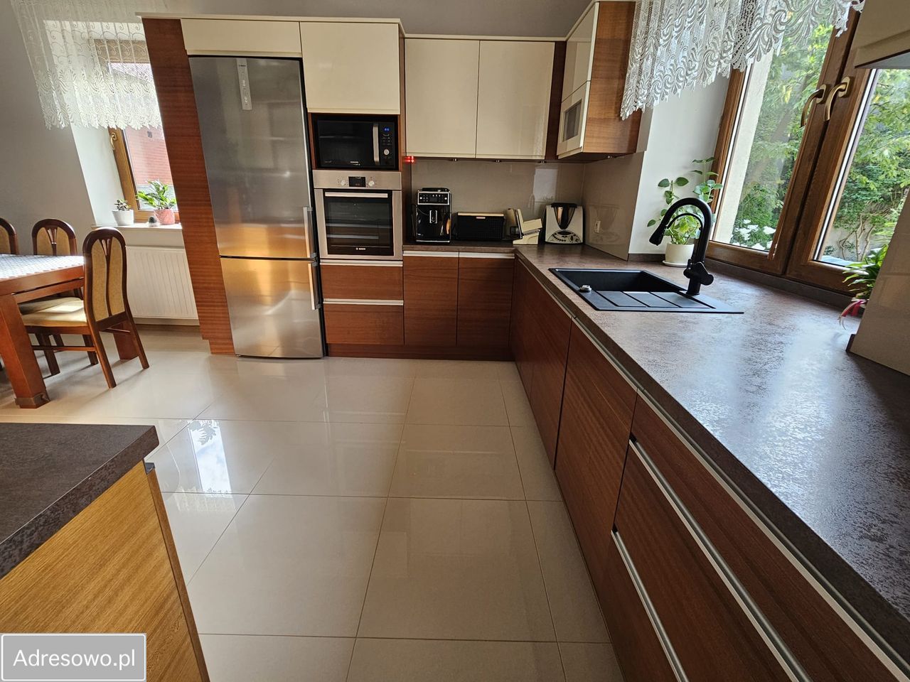 dom wolnostojący, 5 pokoi Zelów. Zdjęcie 3