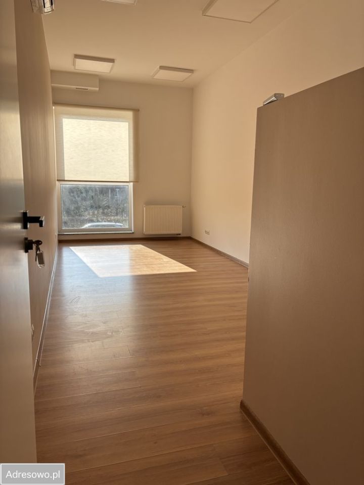 Biuro Ślęza, ul. Akacjowa. Zdjęcie 5