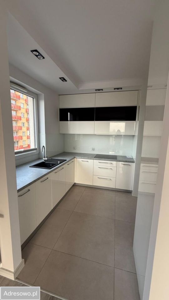 Mieszkanie 3-pokojowe Radom Osiedle XV-lecia, ul. Żwirki i Wigury. Zdjęcie 14