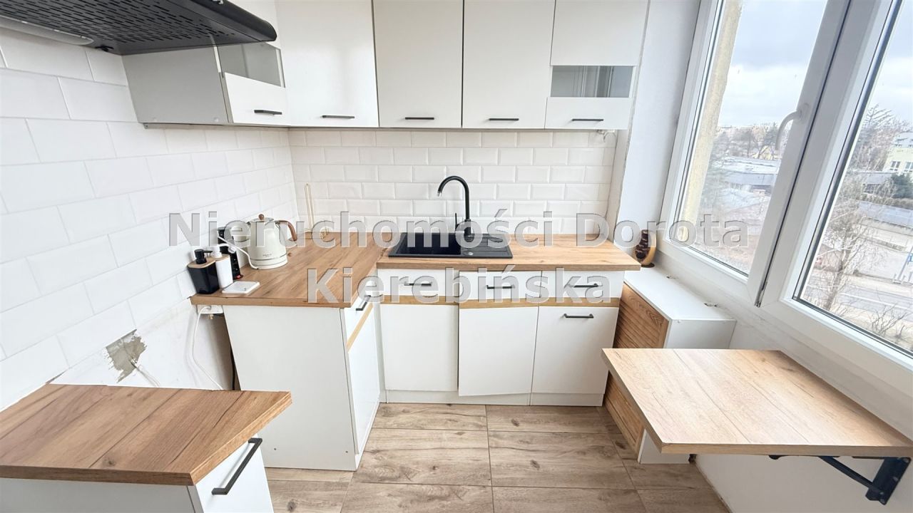 Mieszkanie 3-pokojowe Tomaszów Mazowiecki, ul. Bartosza Głowackiego. Zdjęcie 9