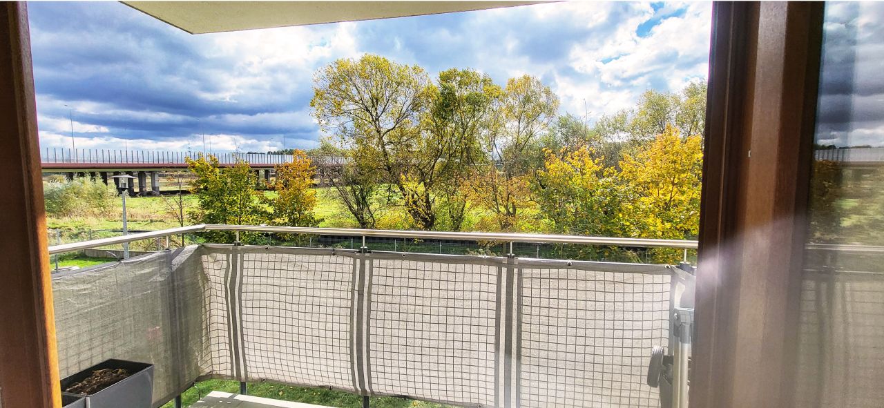 Mieszkanie 2-pokojowe Kraków Bieżanów, Ul. Henryka i Karola Czeczów. Zdjęcie 2