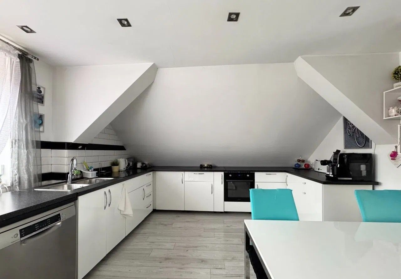 dom wolnostojący, 6 pokoi Kraków Opatkowice, ul. Poronińska. Zdjęcie 25