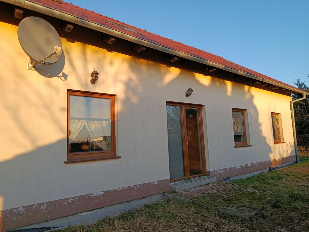 dom wolnostojący, 4 pokoje Cesarzowice. Zdjęcie 8