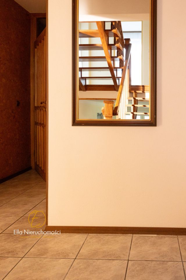 dom wolnostojący, 6 pokoi Jelenia Góra Zabobrze, ul. Wiśniowa. Zdjęcie 28