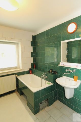 dom wolnostojący, 10 pokoi Łętownia. Zdjęcie 20