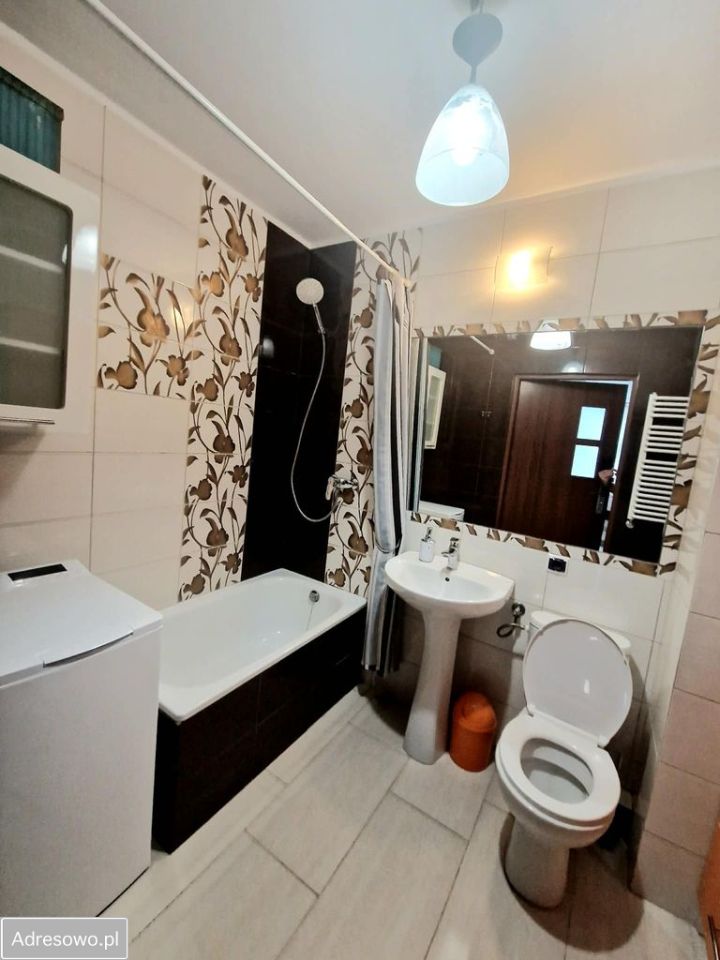 Mieszkanie 2-pokojowe Kraków Borek Fałęcki, ul. Aleksandra Fredry. Zdjęcie 3