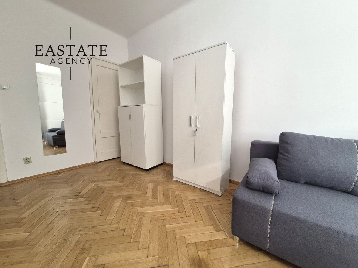 Mieszkanie 2-pokojowe Warszawa Śródmieście, ul. Juliana Smulikowskiego. Zdjęcie 4