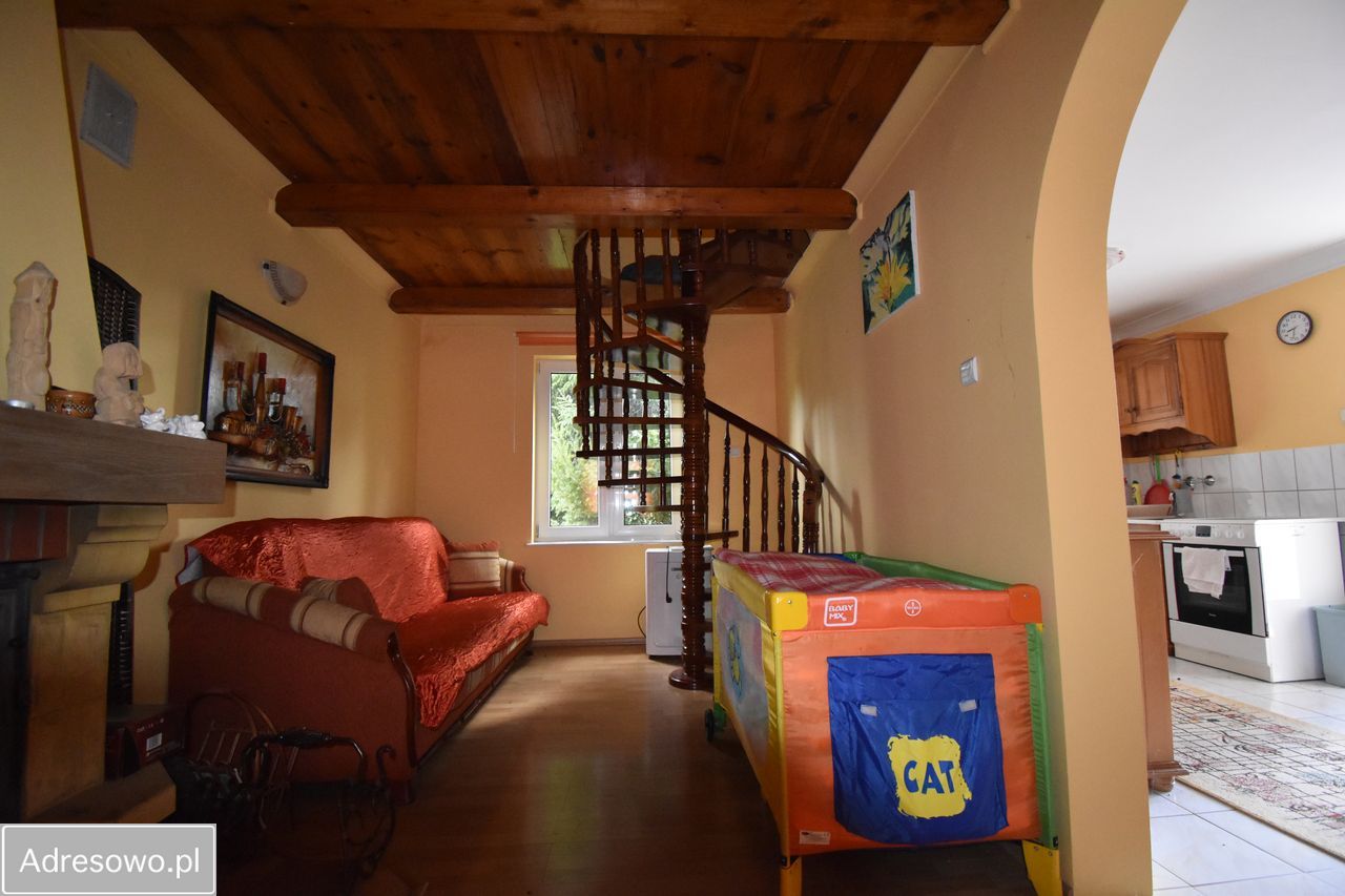 dom wolnostojący, 2 pokoje Rogóźno. Zdjęcie 2