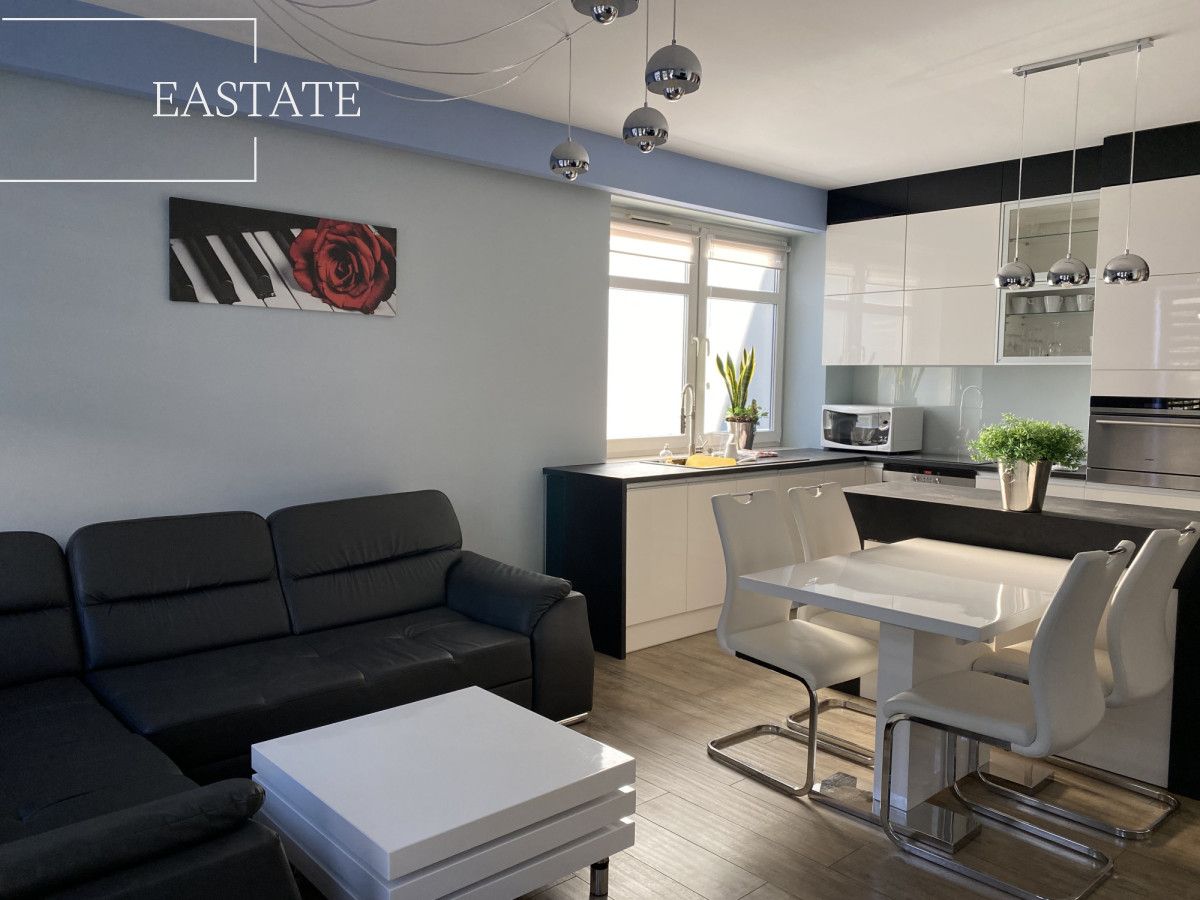 Mieszkanie 5-pokojowe Warszawa Saska Kępa, pl. Przymierza