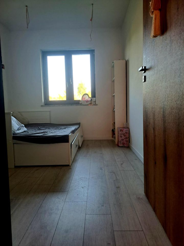 dom wolnostojący, 5 pokoi Strzegom, ul. Poziomkowa. Zdjęcie 7