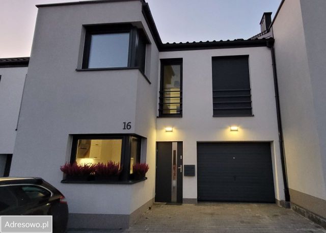 dom szeregowy, 5 pokoi Tychy Żwaków. Zdjęcie 1