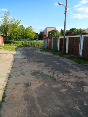 Garaż/miejsce parkingowe Konin, ul. Torowa. Zdjęcie 1