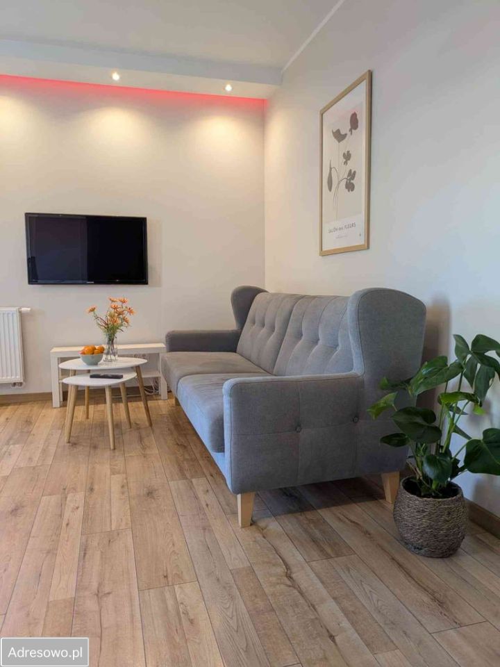 Mieszkanie 3-pokojowe Gdańsk Jasień, ul. Alfonsa Flisykowskiego. Zdjęcie 2