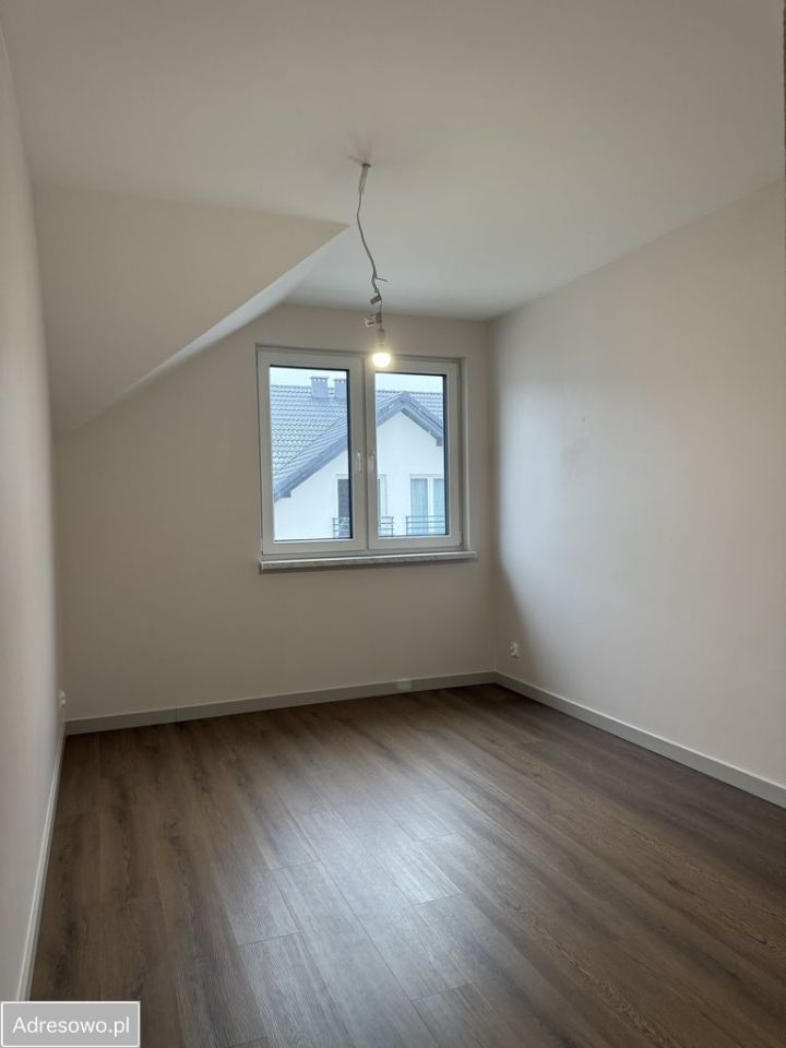 bliźniak, 4 pokoje Kiełczówek. Zdjęcie 14