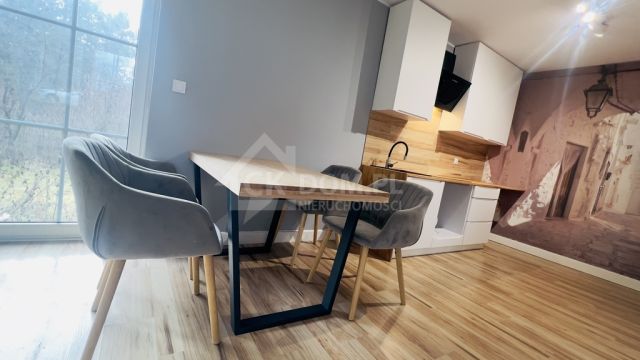 dom wolnostojący, 1 pokój Pliskowola. Zdjęcie 13