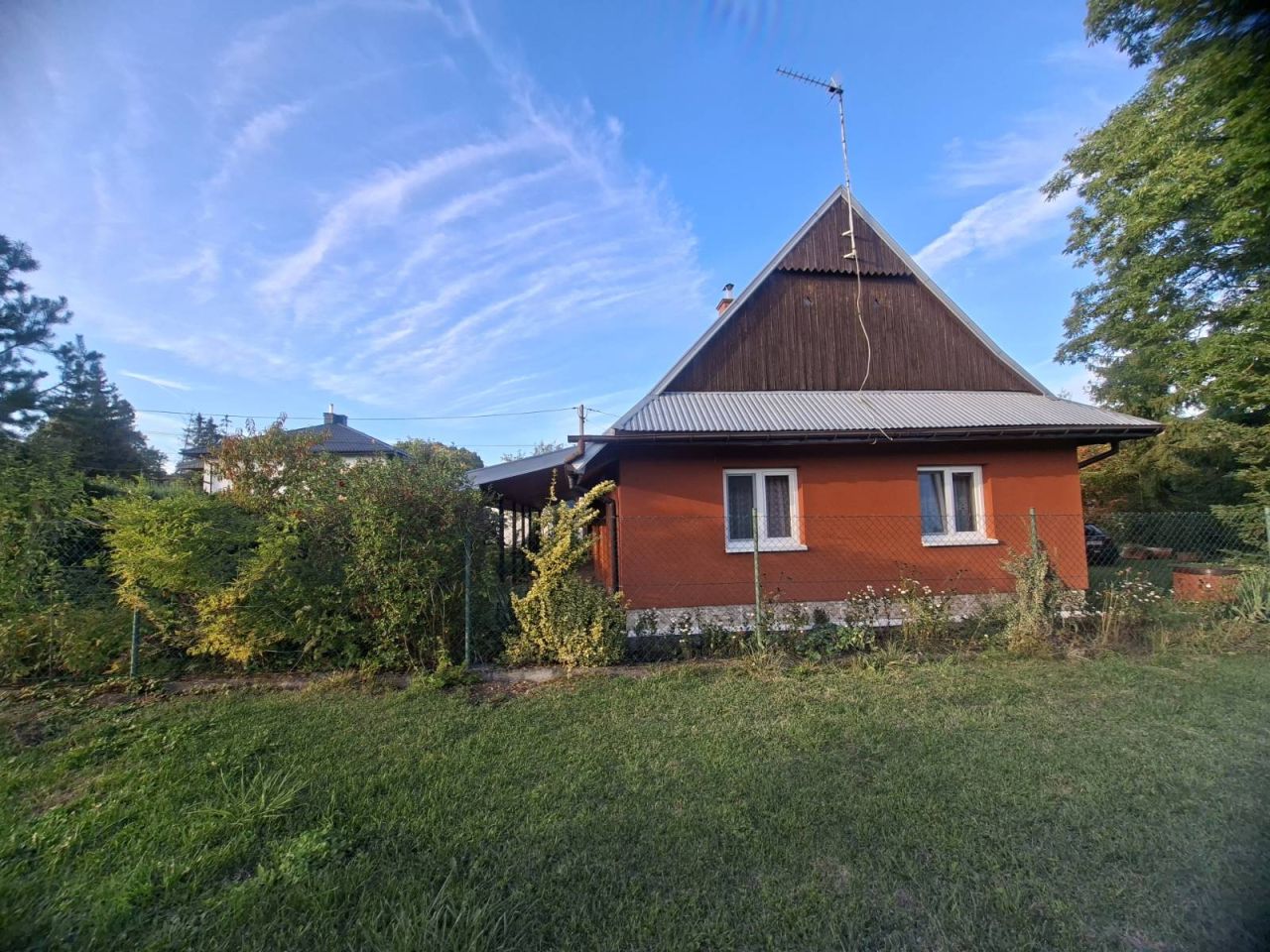 dom wolnostojący, 3 pokoje Cieklin. Zdjęcie 3