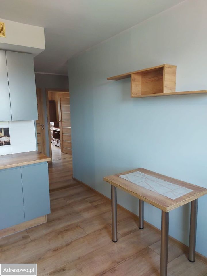 Mieszkanie 3-pokojowe Radom Osiedle XV-lecia. Zdjęcie 16