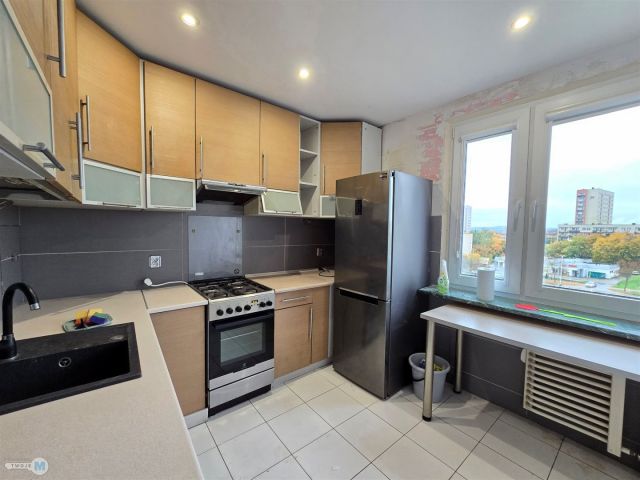 Mieszkanie 3-pokojowe Kielce Uroczysko. Zdjęcie 2